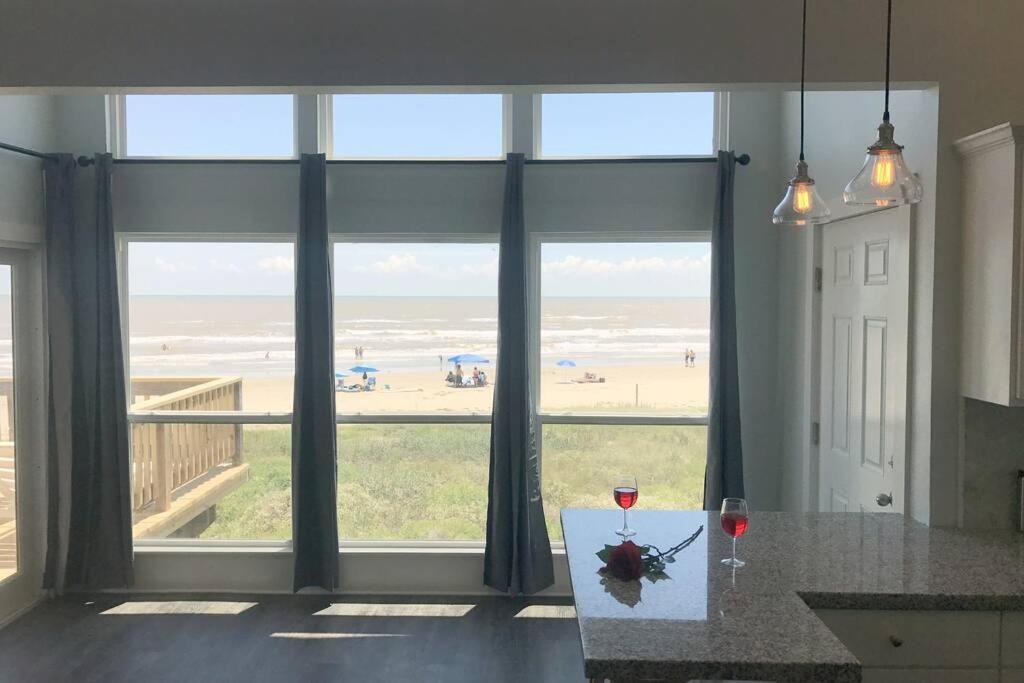 Beach Front On West Beach Galveston Exteriér fotografie